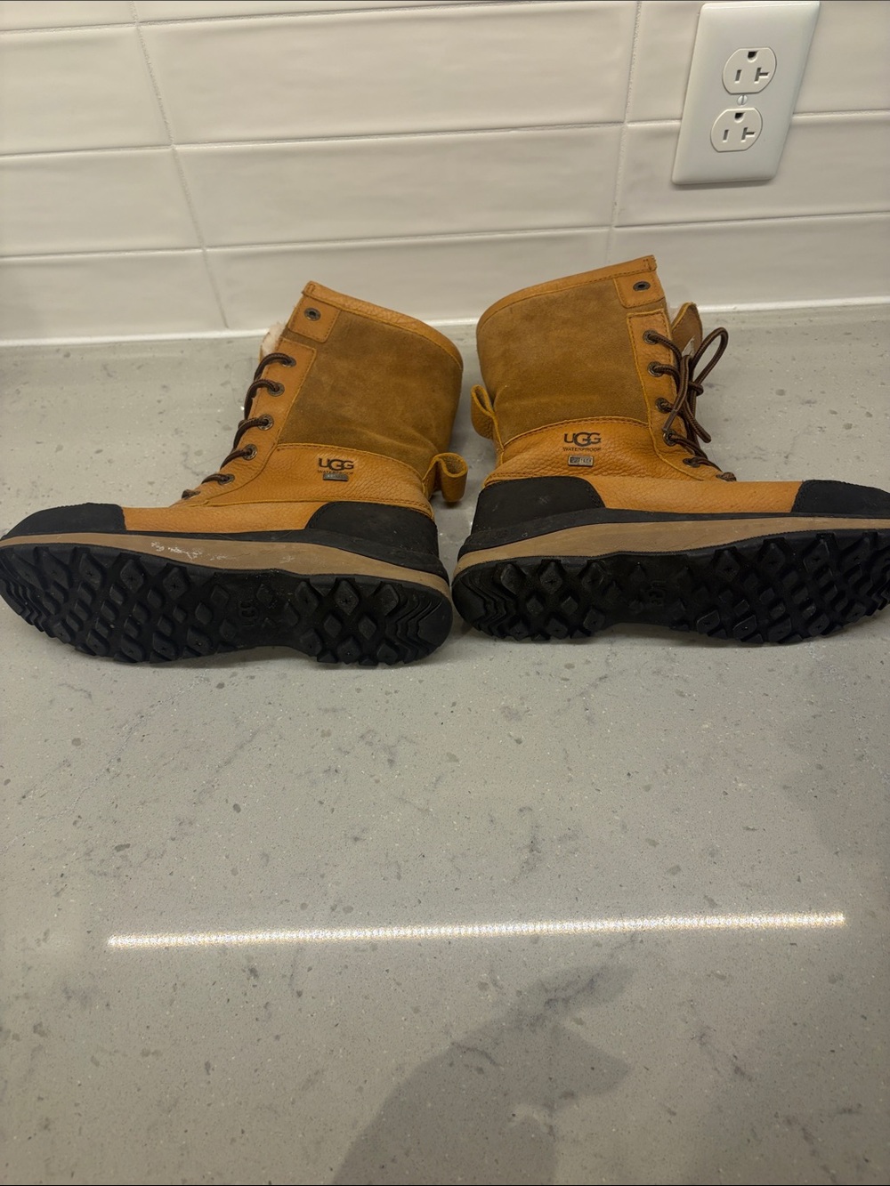 UGG Waterproof Tan & Black Lace-Up Winter Boots - Picture 6 of 9